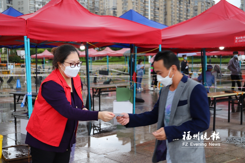 张传贞：在“第二故乡”志愿抗疫