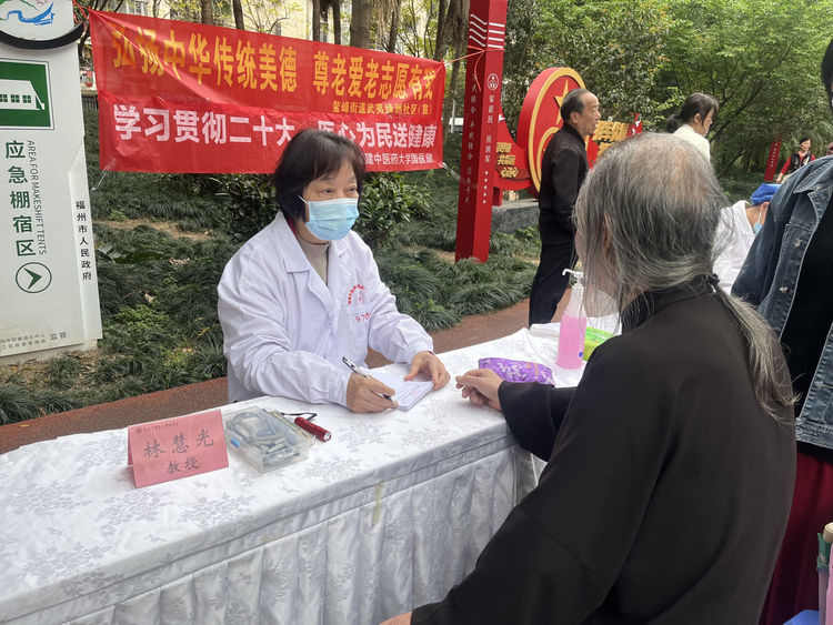 台江鳌峰街道：两岸志愿服务“益”起行动