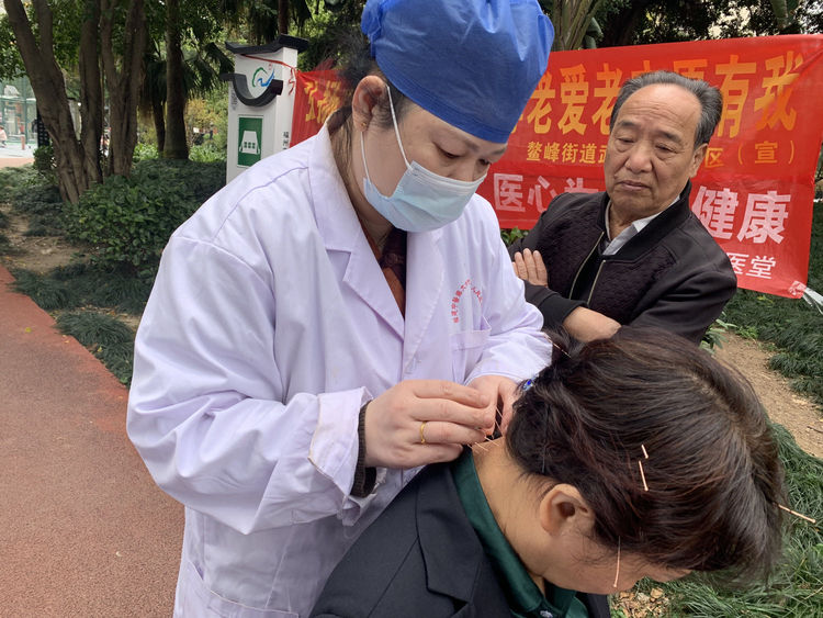 台江鳌峰街道：两岸志愿服务“益”起行动