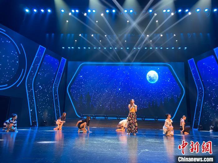 浙台青年同唱一首歌：台湾老歌如何唱出新意？