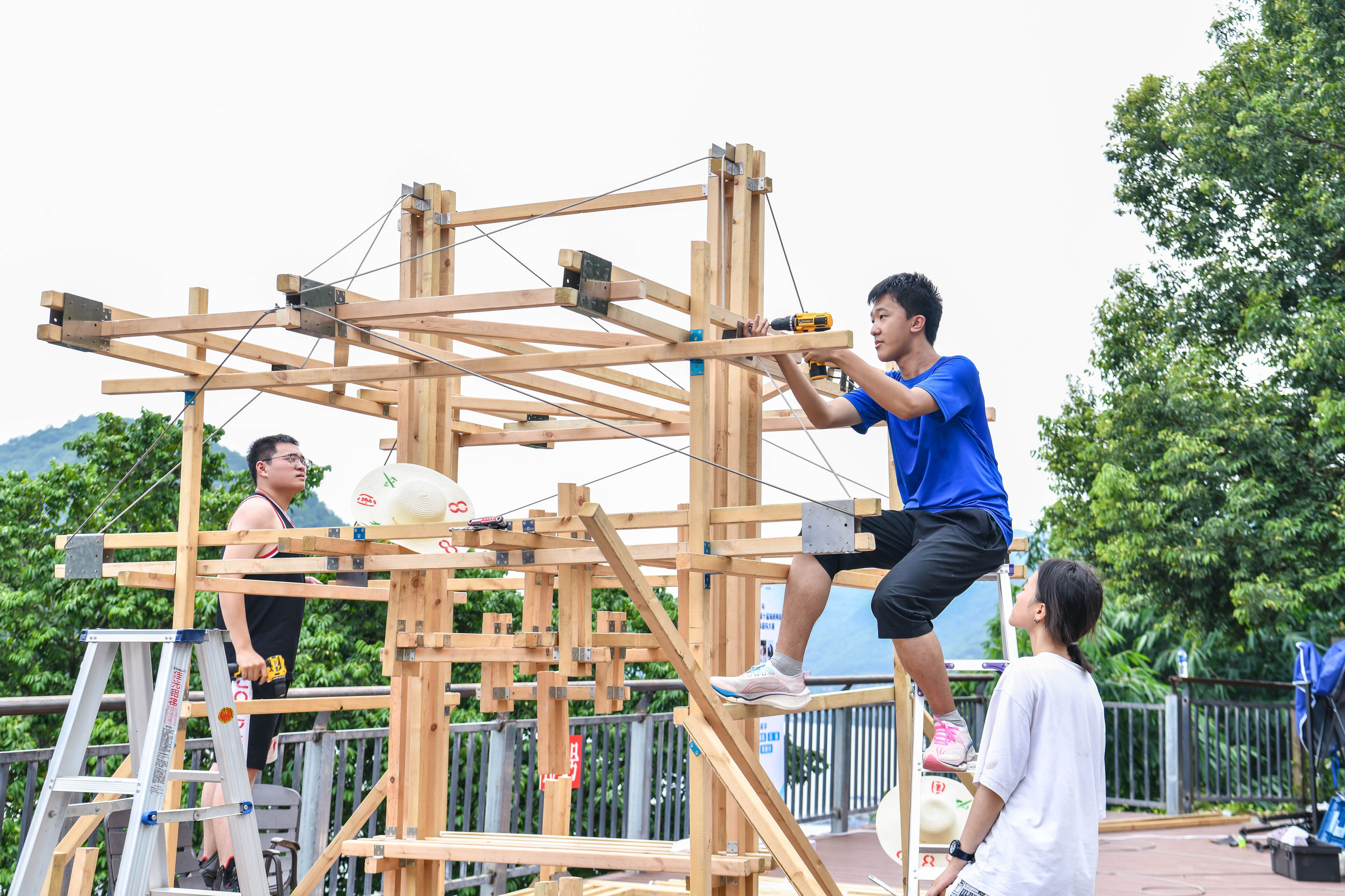 海峡两岸大学生实体建构大赛落幕