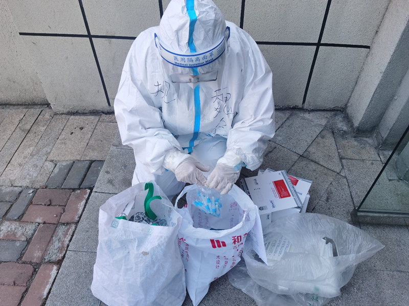 大“疫”更显骨肉情——60后至90后台胞战疫群像