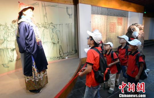 榕举办海峡两岸青少年文化体育夏令营　为期10天