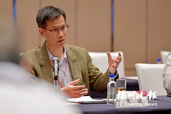 两岸大学生创业就业实训平台建设研讨会举行