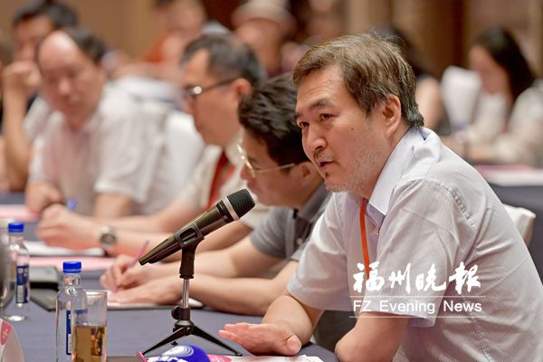 两岸大学生创业就业实训平台建设研讨会举行