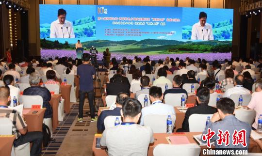 两岸特色乡镇交流对接会在厦门举行